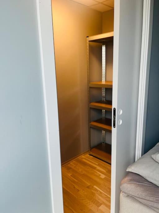 City Center 7Th Floor Apartement With Beautiful View Tromsø Esterno foto